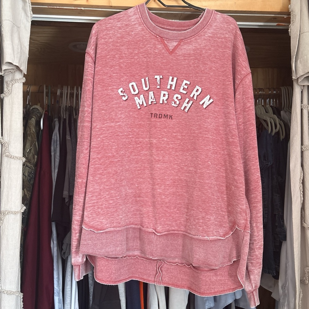 Southern Marsh Vintage Red Pullover